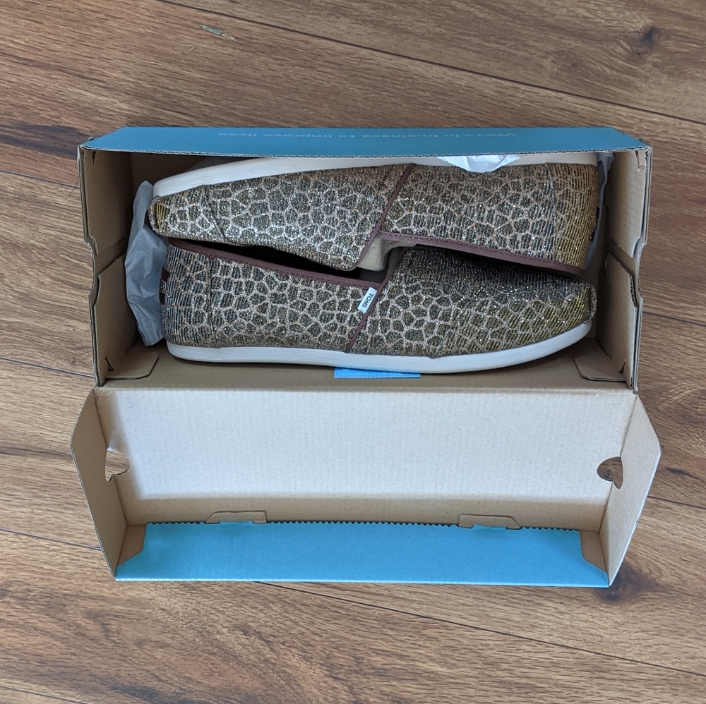 TOMS alpargata giraffe print